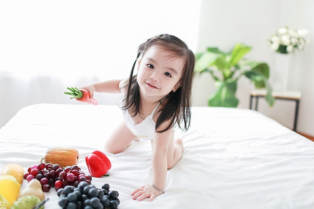 Minh Phượng chính là người nảy ra ý tưởng chụp bộ ảnh này với em gái.