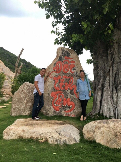 jennifer-pham-bung-bau-tron-vo-tinh-cam-ben-ong-xa-3