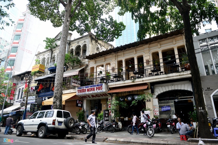 Khu dat vang cua dai gia Truong My Lan o pho di bo Sai Gon hinh anh 13