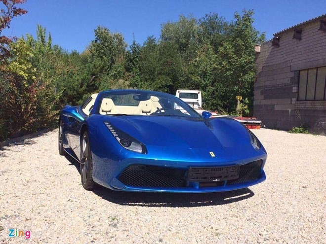Ferrari 488 mui tran sap cap ben Viet Nam hinh anh 8