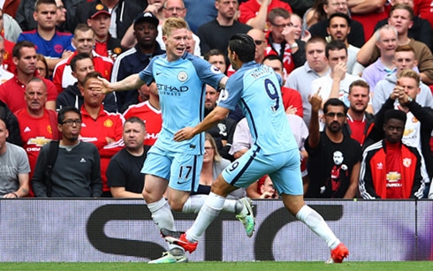 man city - bournemouth: con loc mau xanh hinh 0