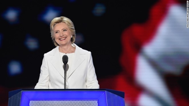 Michelle Obama ung ho ba Clinton hinh anh 2