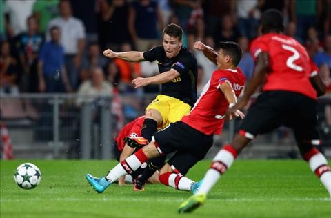 Lo luyen sat thu Atletico Madrid va nghich ly Kevin Gameiro hinh anh 3