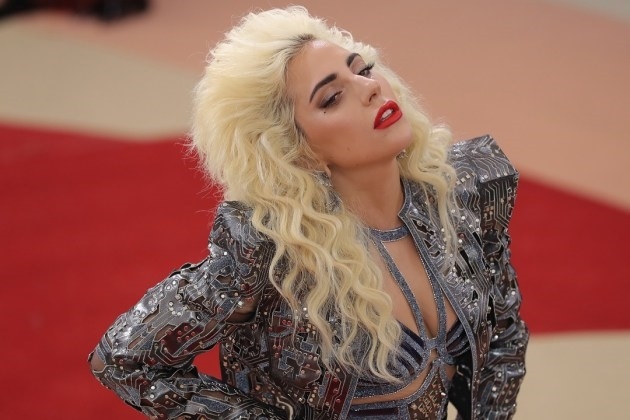 Lady Gaga khong duoc chao don ngay tro lai? hinh anh 1