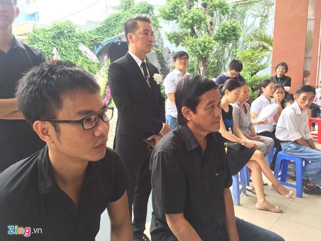 Dam Vinh Hung den dua tien Minh Thuan hinh anh 15
