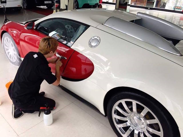 Chuyên gia Nhật “tút” lại Bugatti Veyron của Minh “nhựa” trước khi bán - ảnh 1