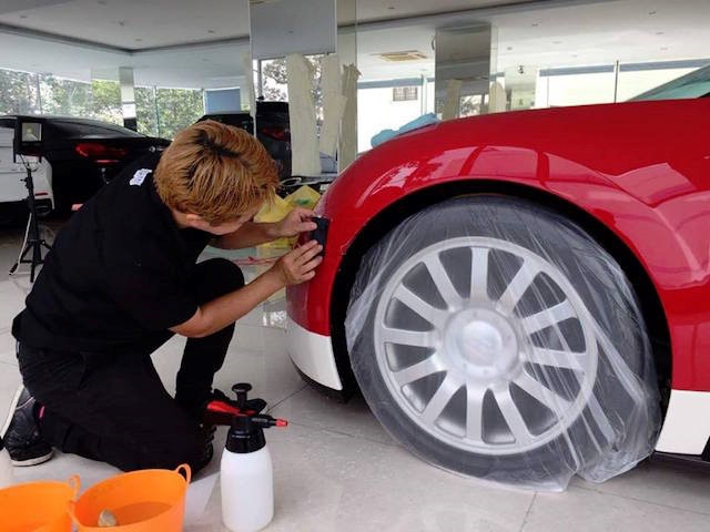 Chuyên gia Nhật “tút” lại Bugatti Veyron của Minh “nhựa” trước khi bán - ảnh 3