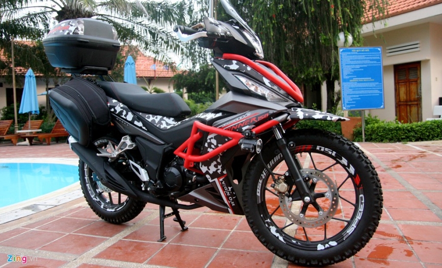 Honda Winner 150 do phong cach duong truong hon 80 trieu hinh anh 2