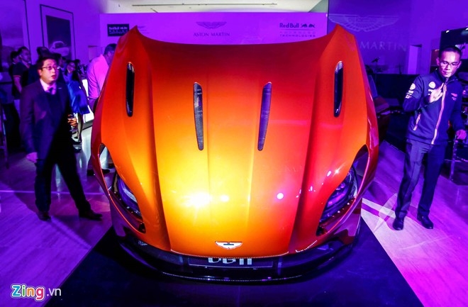 Aston Martin DB11 ra mat gioi dai gia Dong Nam A hinh anh 7