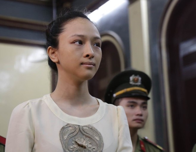 'Hoa hau Phuong Nga va dai gia deu khong dang duoc benh vuc' hinh anh 2