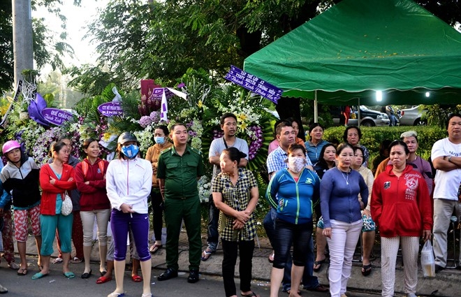Thanh Loc buc xuc voi dam dong gay roi o tang le Thanh Tong hinh anh 1