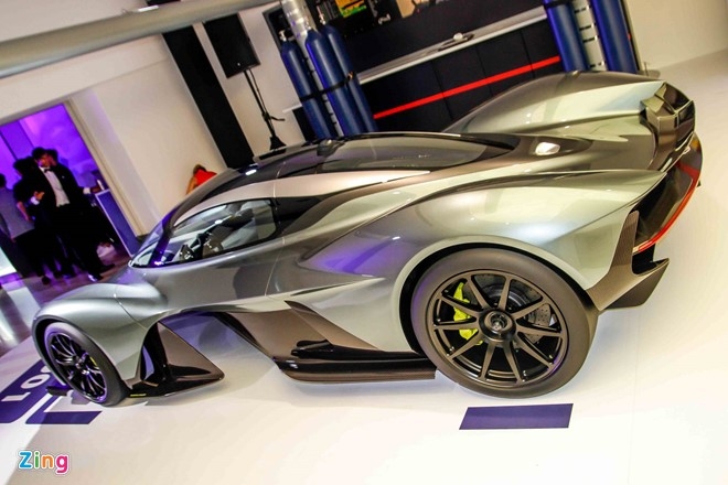 Chi tiet Aston Martin 3,2 trieu USD moi ra mat tai Singapore hinh anh 4