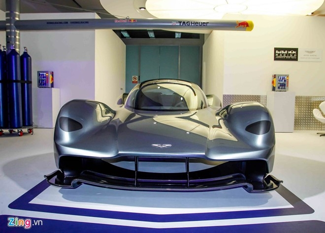 Chi tiet Aston Martin 3,2 trieu USD moi ra mat tai Singapore hinh anh 5