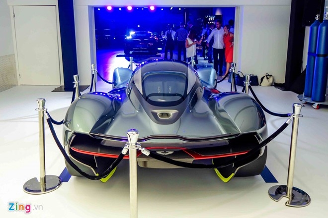 Chi tiet Aston Martin 3,2 trieu USD moi ra mat tai Singapore hinh anh 6