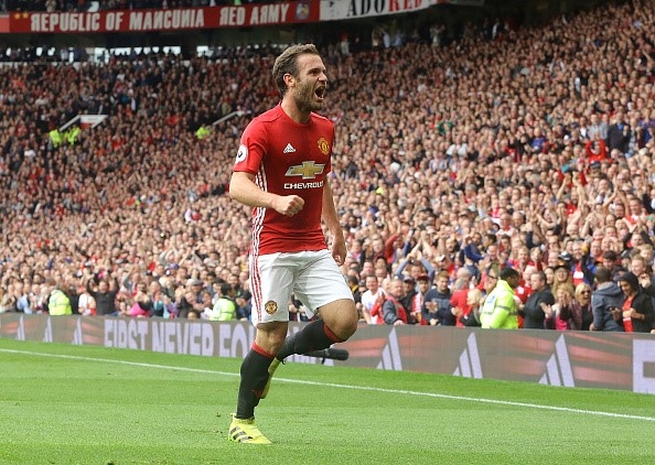 Pogba, Mata nhan diem cao nhat sau tran thang Leicester hinh anh 10