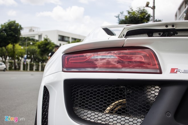 Audi R8 do po Akrapovic tai Sai Gon hinh anh 7