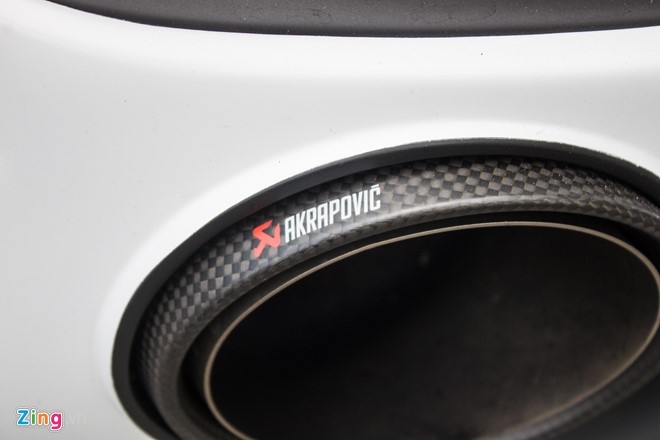 Audi R8 do po Akrapovic tai Sai Gon hinh anh 12