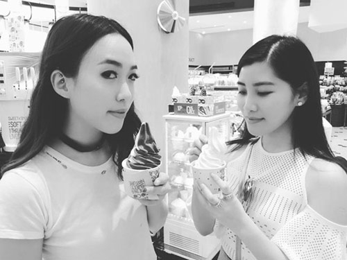 ba cap chi em “nha nguoi ta” xinh, giau va gioi hinh anh 12