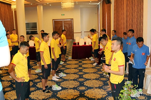 Chuyên gia Nhật dạy tuyển thủ Việt Nam tránh ‘kẻ thù số 1’ của bóng đá - ảnh 3