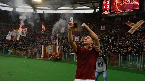 francesco-totti-tuong-dai-bat-tu-o-thanh-pho-vinh-hang-3