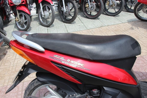 honda-click-doi-2008-xe-cu-giu-gia-18-trieu-dong-page-3