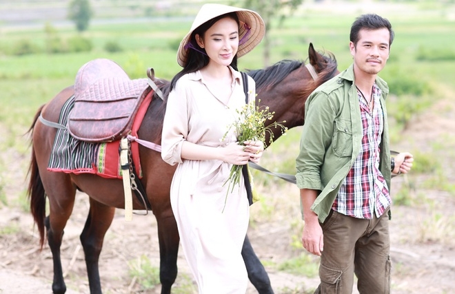 Angela Phương Trinh vướng tình tay ba trong phim