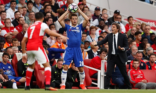 conte-mat-ngu-vi-phong-do-di-xuong-cua-chelsea-1