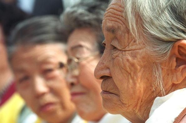 nguoi-nuoc-nao-co-tuoi-tho-cao-nhat-va-thap-nhat-the-gioi
