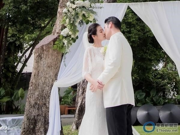 Sao nu 'My nhan tam ke' to chuc dam cuoi voi bac si tham my hinh anh 6