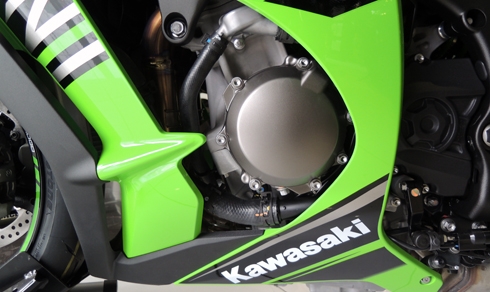 bo-doi-kawasaki-zx-10r-2017-dau-tien-tai-viet-nam-page-2-6