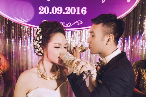 co gai hot nhat ky thi dh gay bat ngo khi len xe hoa voi chong hon 10 tuoi - 9