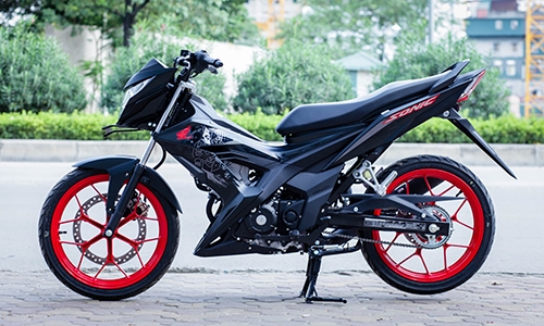 chi-tiet-honda-sonic-150r-2017-tai-ha-noi-1