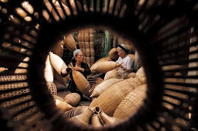 Lang nghe dan do hon 200 nam tuoi hinh anh 2