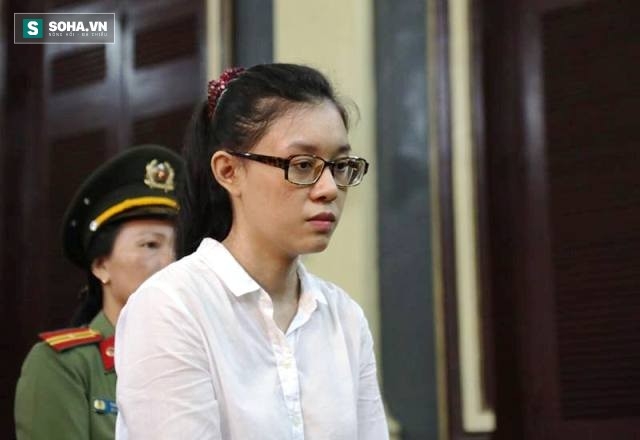 Mẹ hoa hậu Phương Nga: “Con tôi bị doạ giết trong quán karaoke” - Ảnh 2.