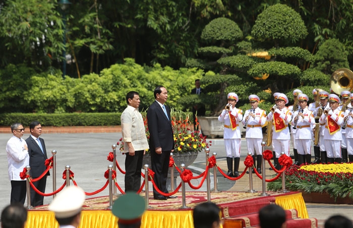 anh: le don chinh thuc tong thong philippines tham vn hinh anh 3