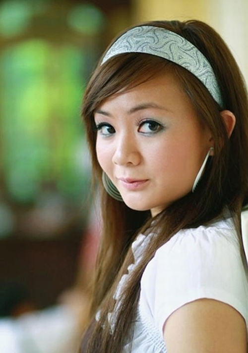 Bất ngờ với vẻ ngoài thay đổi của 