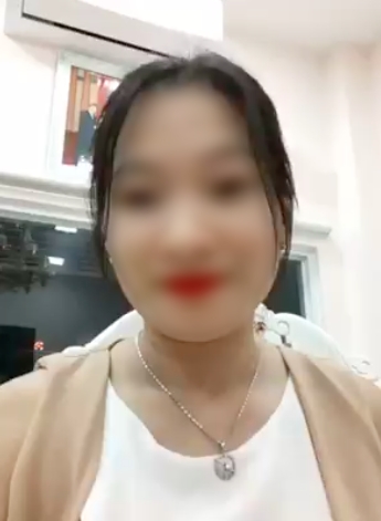 Đại chiến vòng 1 ầm ĩ trên Facebook: Khi ngực phẳng bị chê và chị em đăng đàn phản pháo - Ảnh 3.