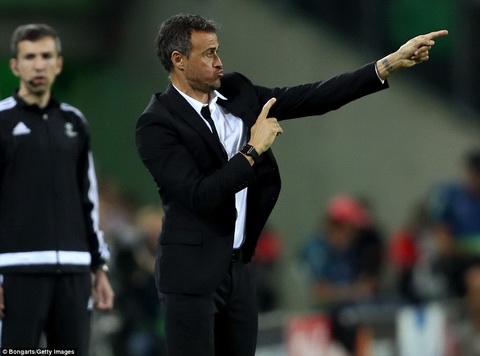 HLV Luis Enrique Barca da thang thuyet phuc mot doi choi hay hinh anh