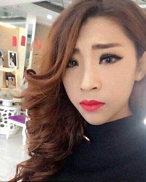 kinh hoang co gai bien dang mat may vi bi danh ghen hinh anh 5