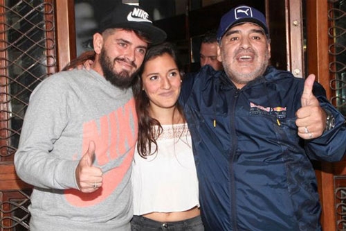 maradona gap rac roi vì có them con roi hinh anh 2
