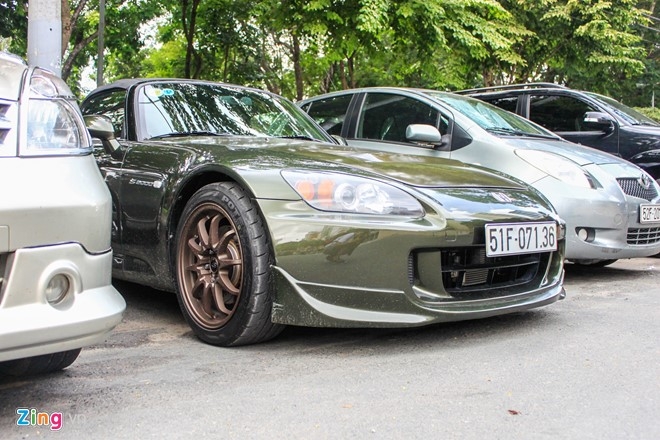 Xe the thao mui tran Honda S2000 tai xuat tai Sai Gon hinh anh 2