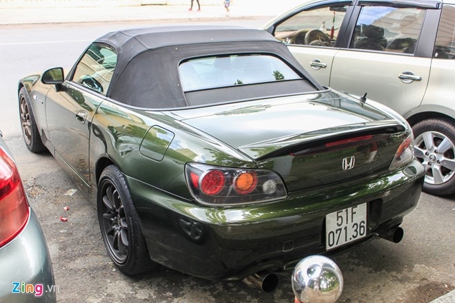 Xe the thao mui tran Honda S2000 tai xuat tai Sai Gon hinh anh 3