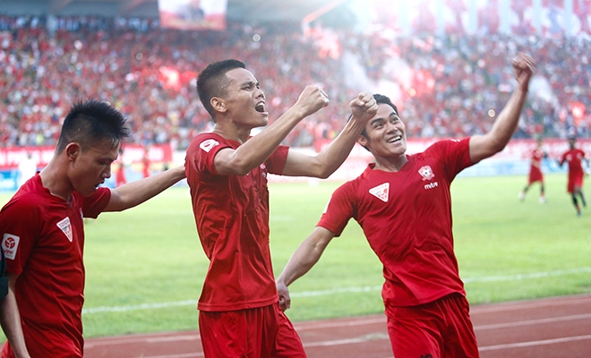 Việt Hoàng ở lại, Hải Phòng chưa chốt ngoại binh
