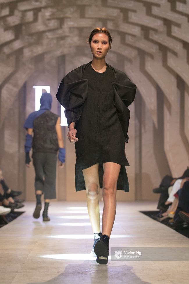 Chẳng ai có thể ngờ Hoa hậu Kỳ Duyên xuất hiện trên sàn catwalk Elle Show 2016! - Ảnh 32.