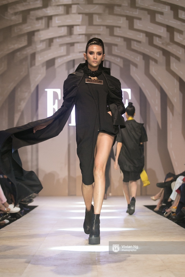 Chẳng ai có thể ngờ Hoa hậu Kỳ Duyên xuất hiện trên sàn catwalk Elle Show 2016! - Ảnh 38.