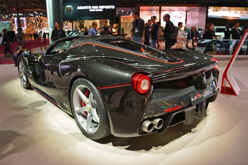 ferrari-laferrari-aperta-1