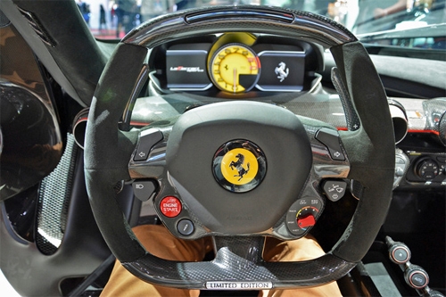 ferrari-laferrari-aperta-5