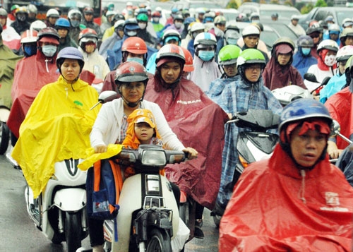 Người SG “chôn chân” trên đường đi làm ngày đầu tuần - 8