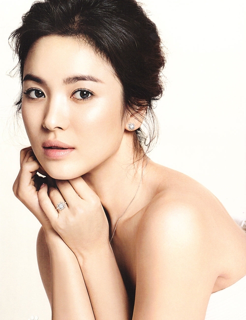Song Hye Kyo đứng đầu Top 10 'Nữ thần châu Á' 2016