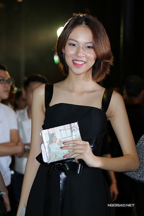 sao-viet-no-nuc-di-nghe-ho-ngoc-ha-hat-4